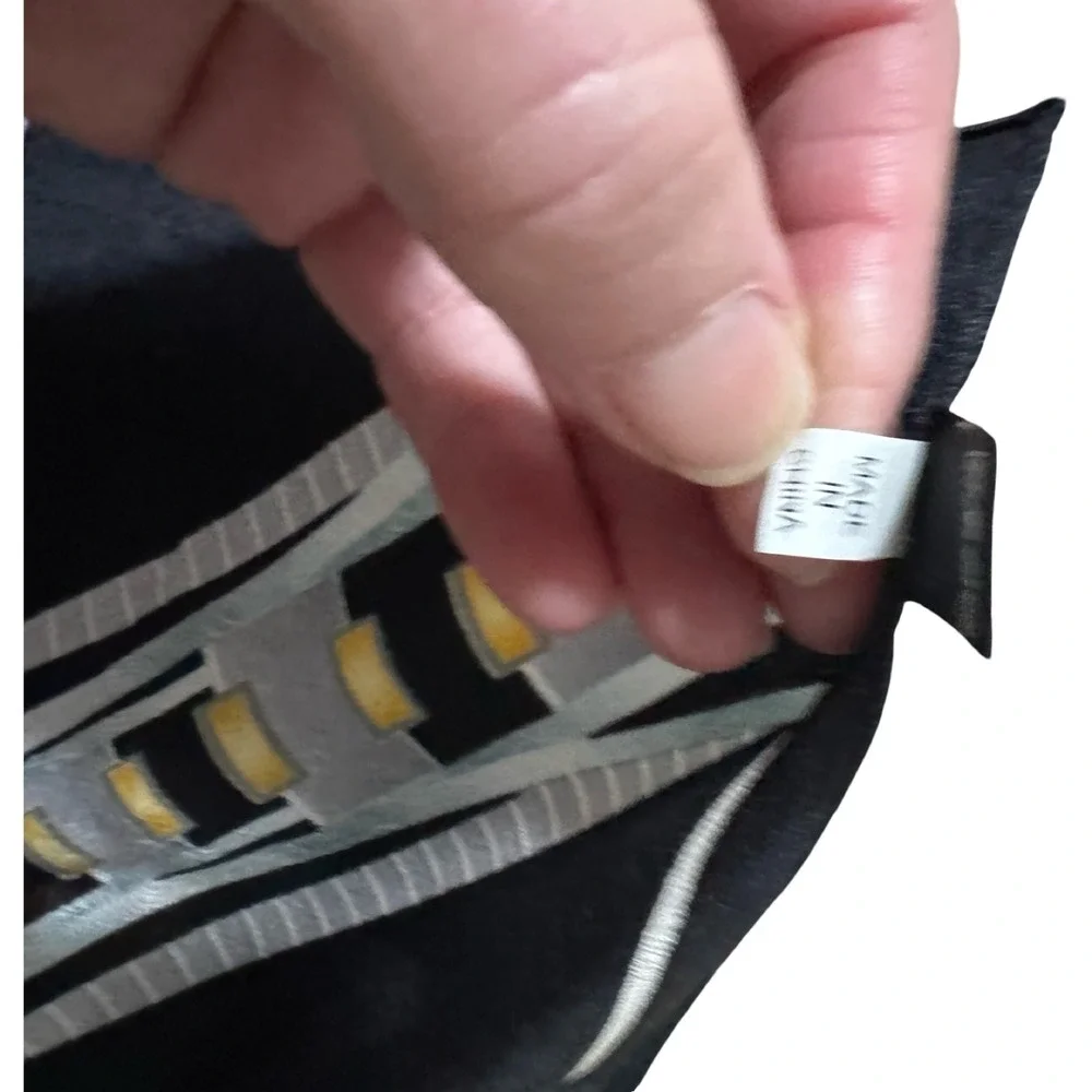 Mens Geometric Silk Scarf Black‎ Blue Yellow Designer Pocket Square 12' x 12" - Picture 4 of 6